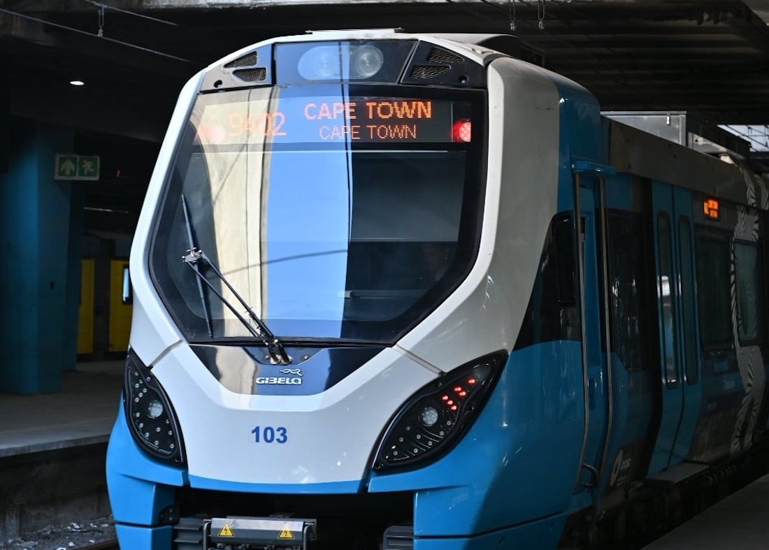 PRASA Says Work To Recover Cape Town S Central Line Gaining Momentum   240207 Metrorail Train Ct Ed 