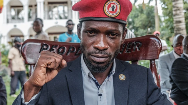 Ugandan popular opposition leader Bobi Wine under house arrest 2 Ugandan opposition leader Robert Kyagulanyi, also known as Bobi Wine, poses for a photograph after his press conference at his home in Magere, Uganda, on 26 January 2021.