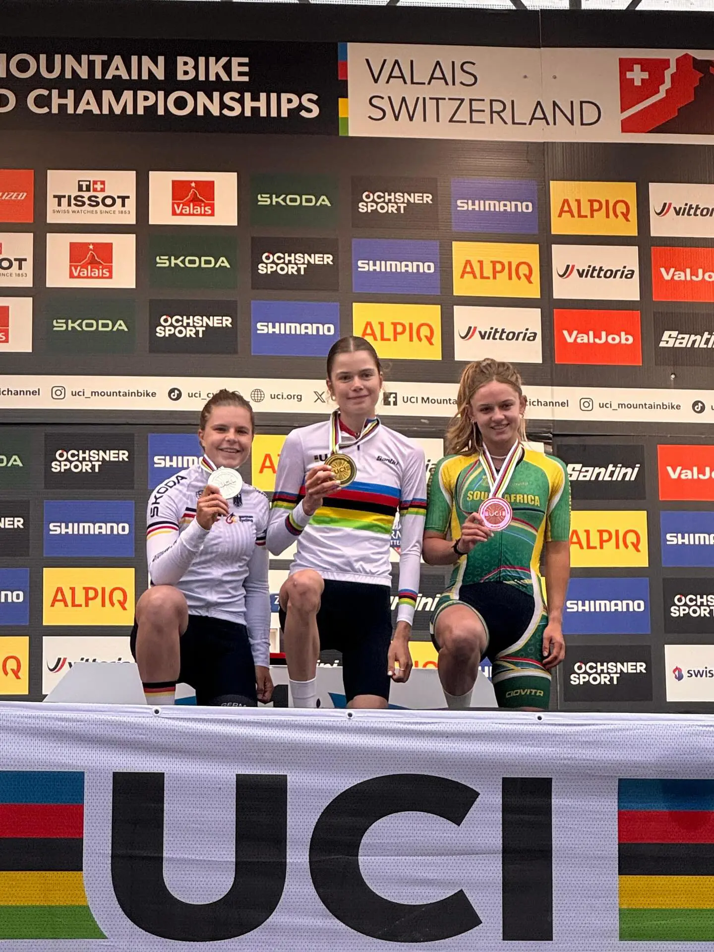 Tyler Jacobs secured a bronze medal at the U23 XCC women's UCI World Championships. Picture: Cycling South Africa/ Facebook. Tyler Jacobs secured a bronze medal at the U23 XCC women's UCI World Championships. Picture: Cycling South Africa/ Facebook.
