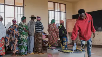 Burundi officials 'threatened' voters to secure election: HRW Burundi officials 'threatened' voters to secure election: HRW