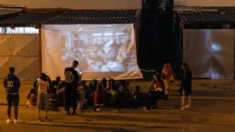 Open-air cinema brings joy to Manenberg’s children Open-air cinema brings joy to Manenberg’s children