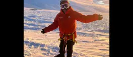 Teen cancer survivor fulfils dream of standing at bottom of the world Teen cancer survivor fulfils dream of standing at bottom of the world