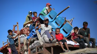 Palestinians flee Gaza City in face of deadly Israeli offensive Palestinians flee Gaza City in face of deadly Israeli offensive