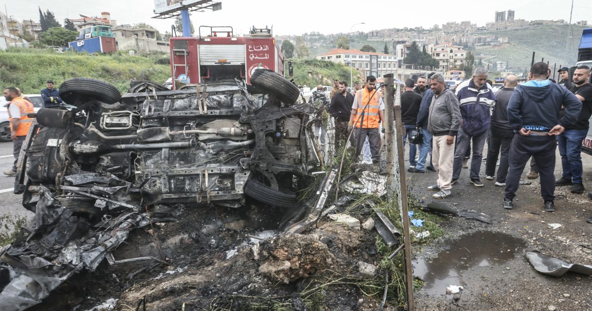Israeli army strikes south of Beirut as Hezbollah launches rockets at ...