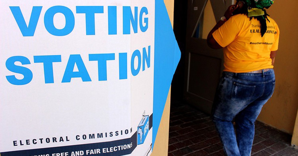 Government considers pausing school exams for local elections