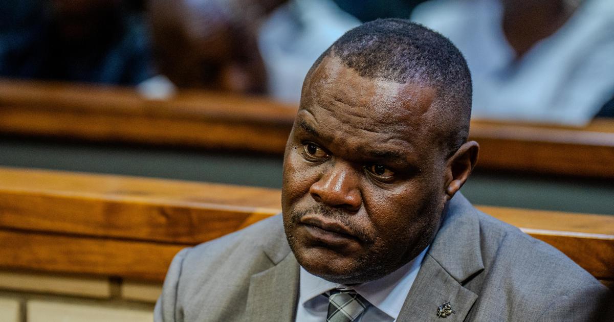 Controversial police sergeant Fannie Nkosi resigns from SAPS - EWN