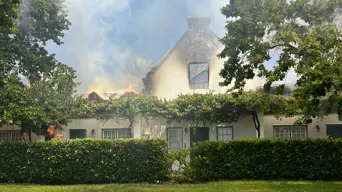 Fire and rescue services inundated with callouts as WC fire season enters peak Fire and rescue services inundated with callouts as WC fire season enters peak