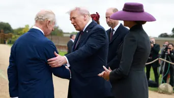 King gives Trump royal welcome on UK state visit King gives Trump royal welcome on UK state visit
