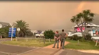 Pringle Bay fire: Evacuation order lifted but residents urged to be vigilant Pringle Bay fire: Evacuation order lifted but residents urged to be vigilant
