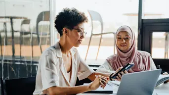 SA’s unemployment rate drops to 31.9% in Q3 SA’s unemployment rate drops to 31.9% in Q3