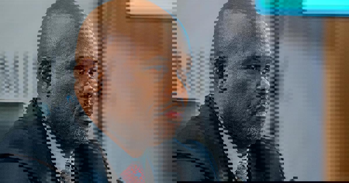 Sibiya defends cash reimbursements to subordinate as business-related