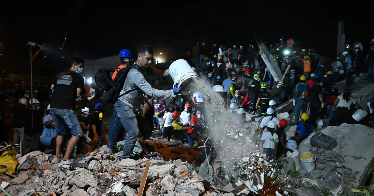 Colombia enters 'final phase' of quake search as toll hits 265