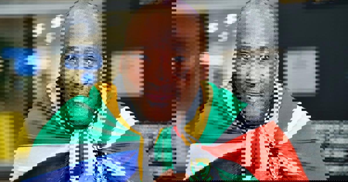 Minister McKenzie defends Broos after AFCON exit, insists coach 'is going nowhere'