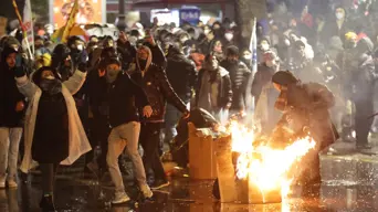 Hundreds of thousands defy Erdogan to protest Istanbul mayor's arrest Hundreds of thousands defy Erdogan to protest Istanbul mayor's arrest